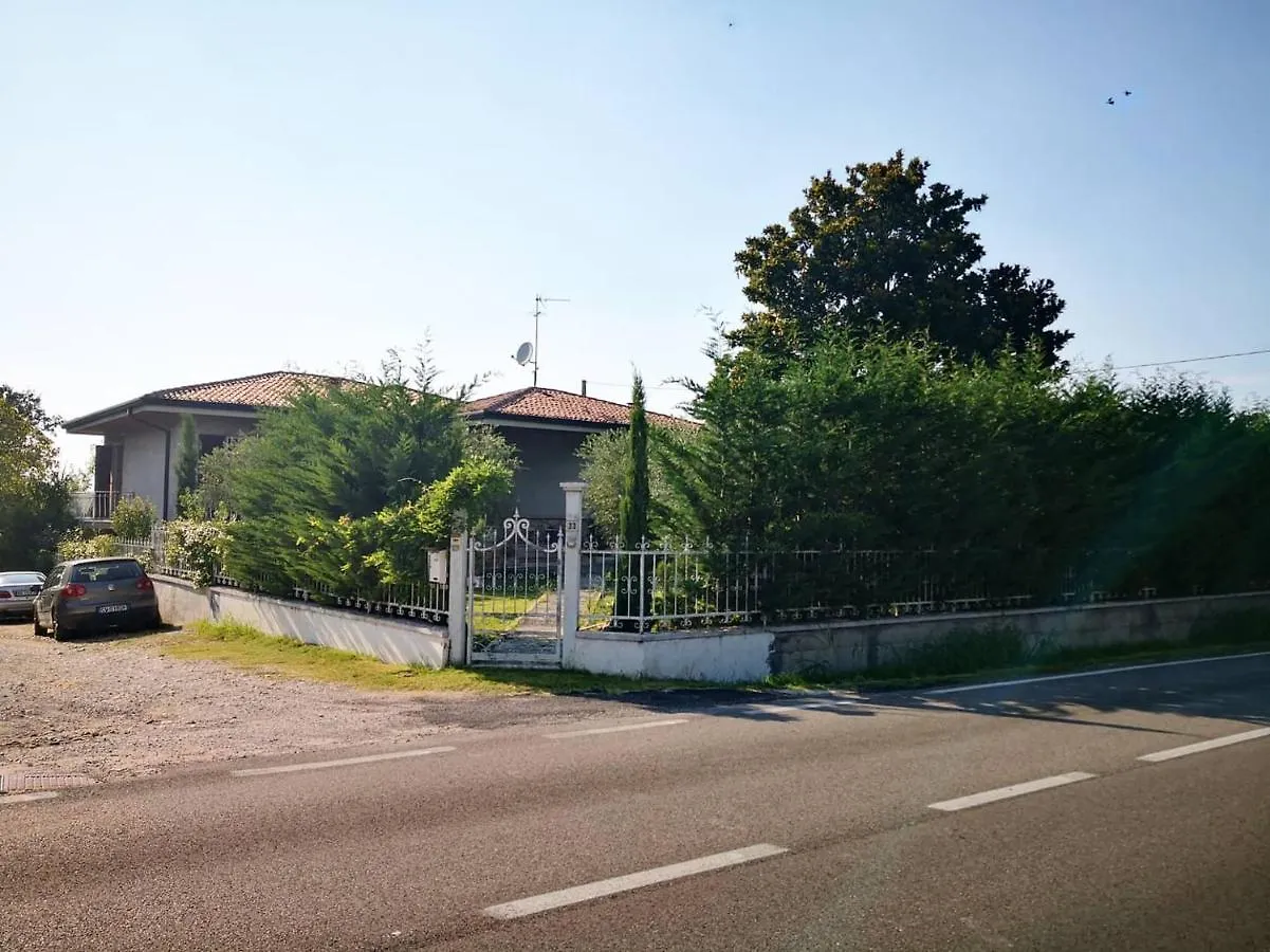 Casa Bella Guest House Ponti sul Mincio Italy