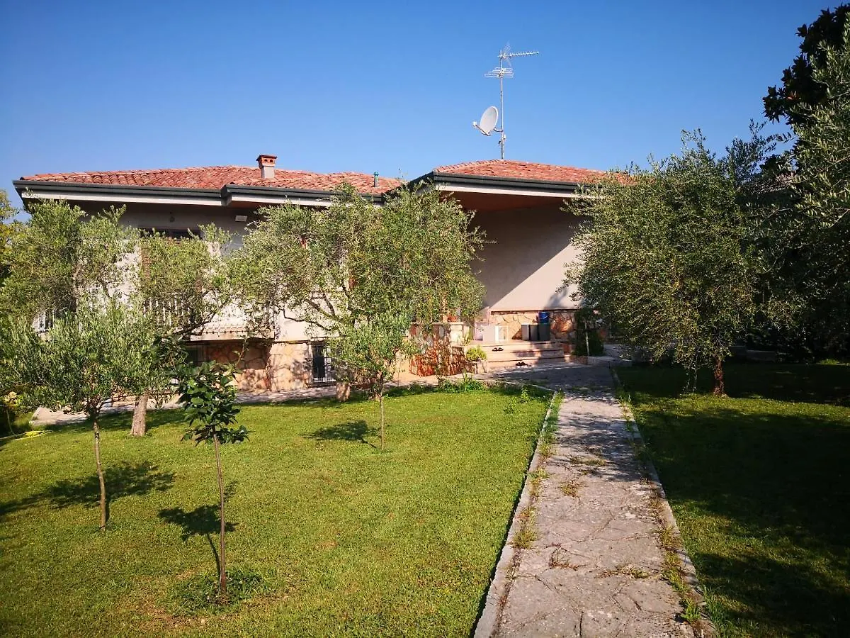 Casa Bella Guest House Ponti sul Mincio 0*,  Italy